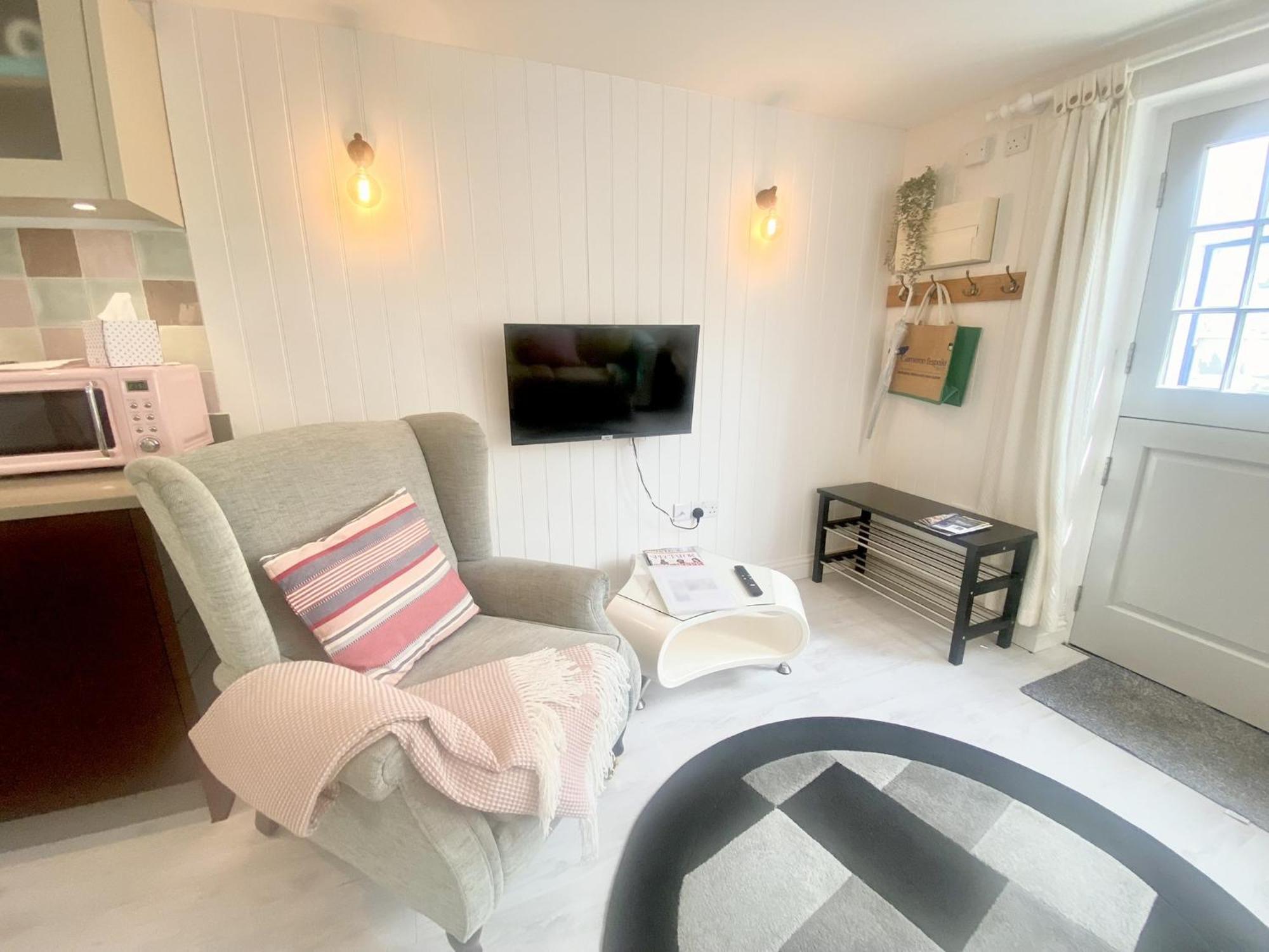Stylish With Quay And River View * Lymington